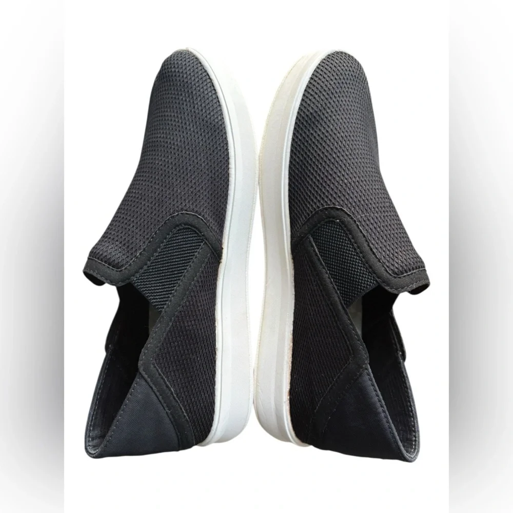 OLUKAI Kiihele Womens Black Slip On Casual Lounge Comfort Shoes size 8.